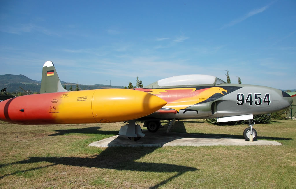 T-33A Shooting Star, German Air Force, 9454, Musée de Montélimar, France
